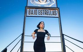 Bajo Estrellas Hotel Contemporaneo
